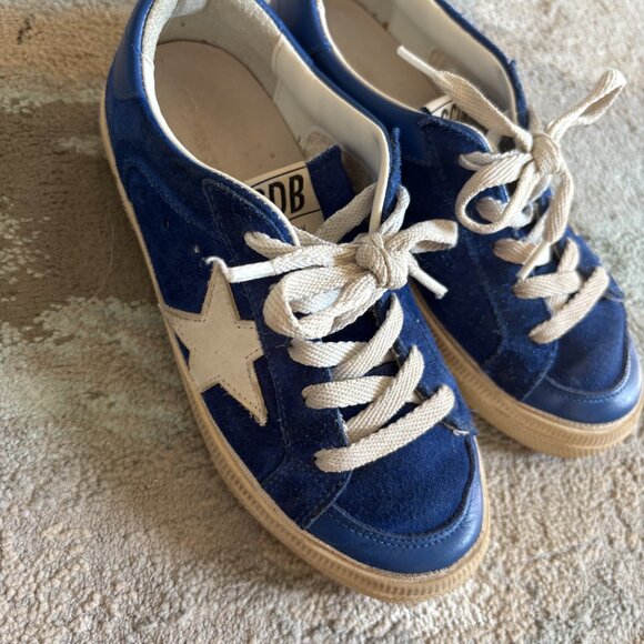 Golden Goose Boys Tennis Shoes - Picture 2 of 3